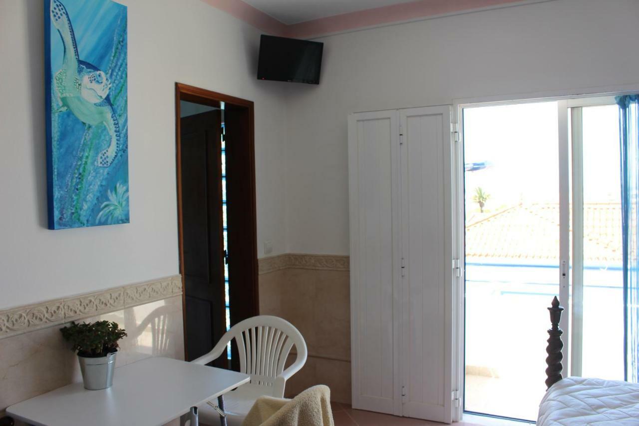 Sagres Sunny Room With Private Bathroom 300M From The Beach Екстер'єр фото